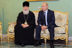 Vladimir Putin og Kirill, patriark for den russisk ortodokse kirke, 8. september 2010. Foto: premier.gov.ru